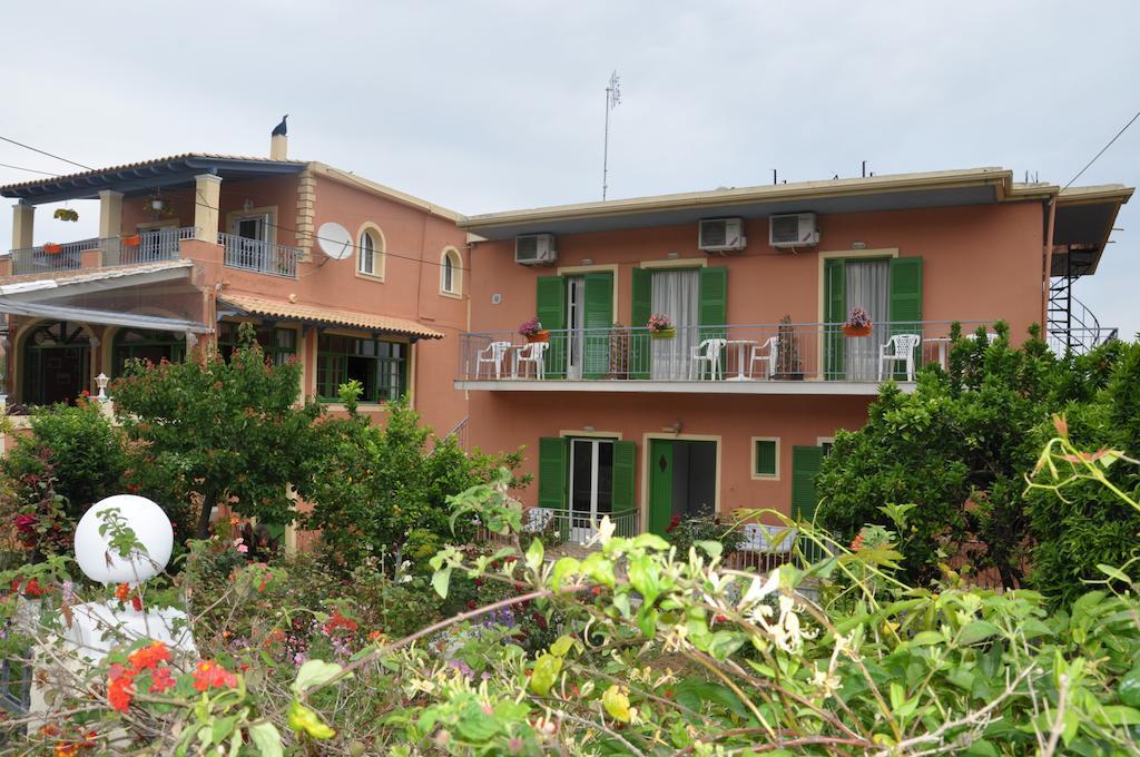Barbayiannis Studios Moraḯtika Exterior foto