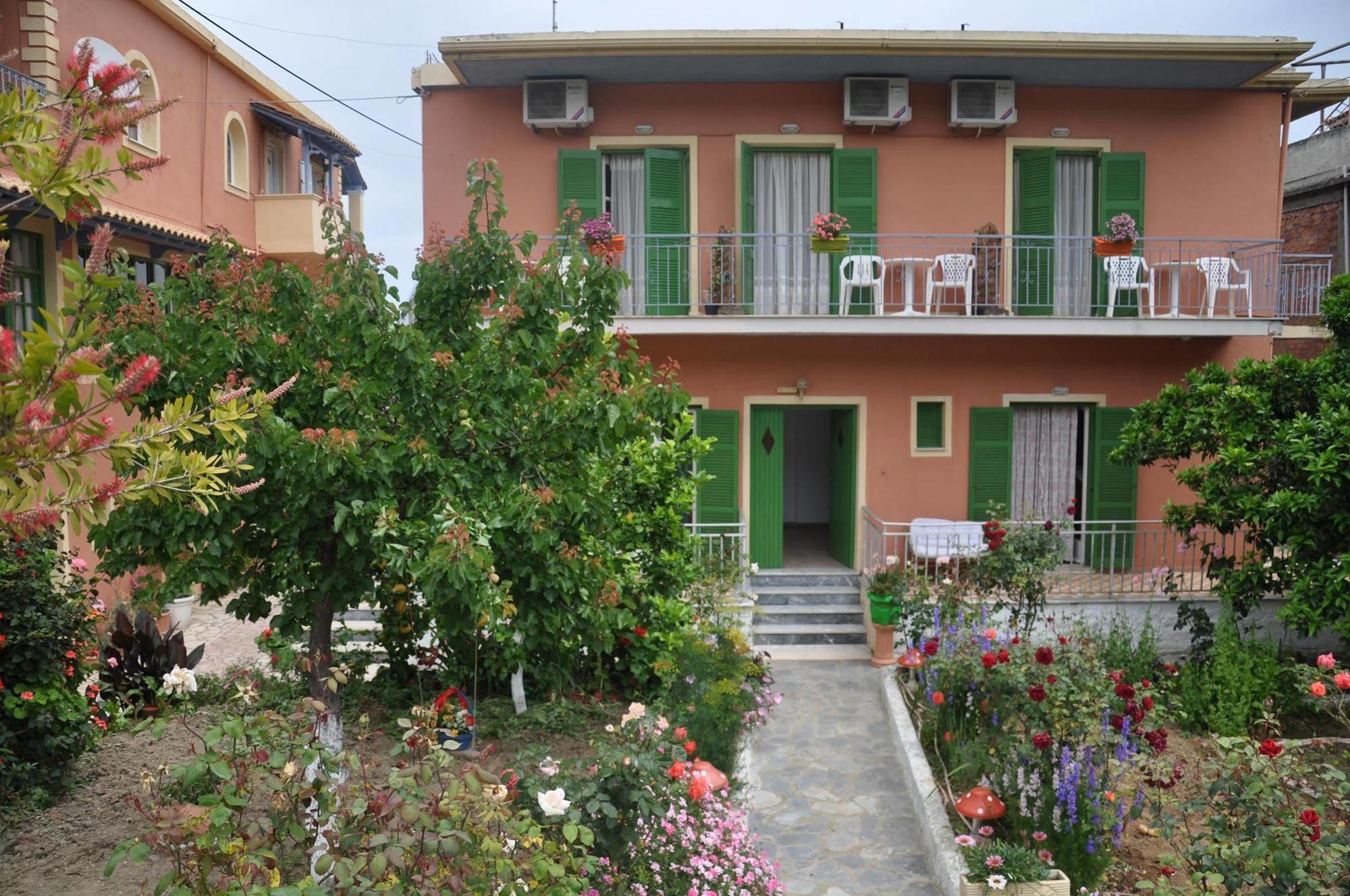Barbayiannis Studios Moraḯtika Exterior foto